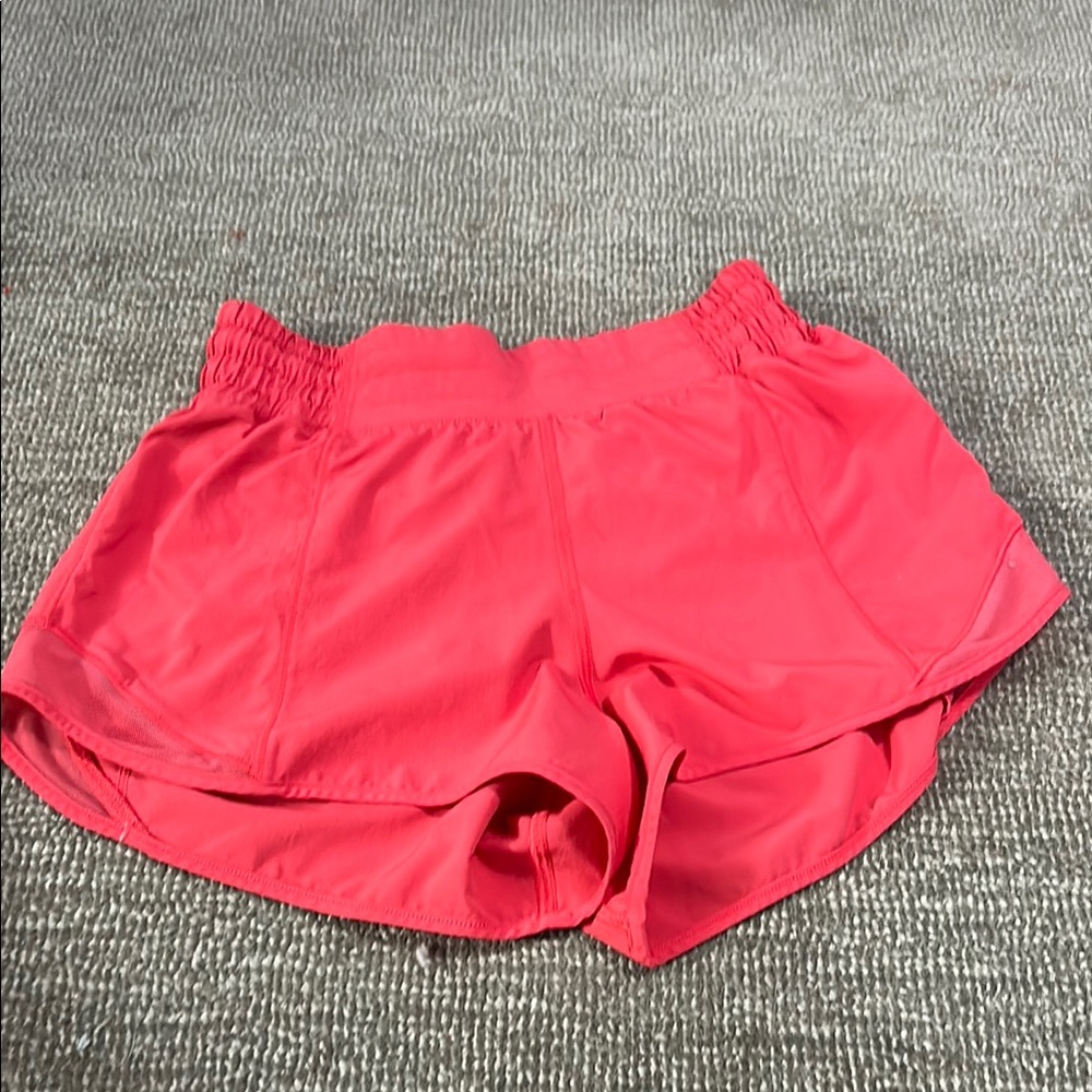 Lululemon Hottie Hot High-Rise Lined Short 2.5 Sonic Pink